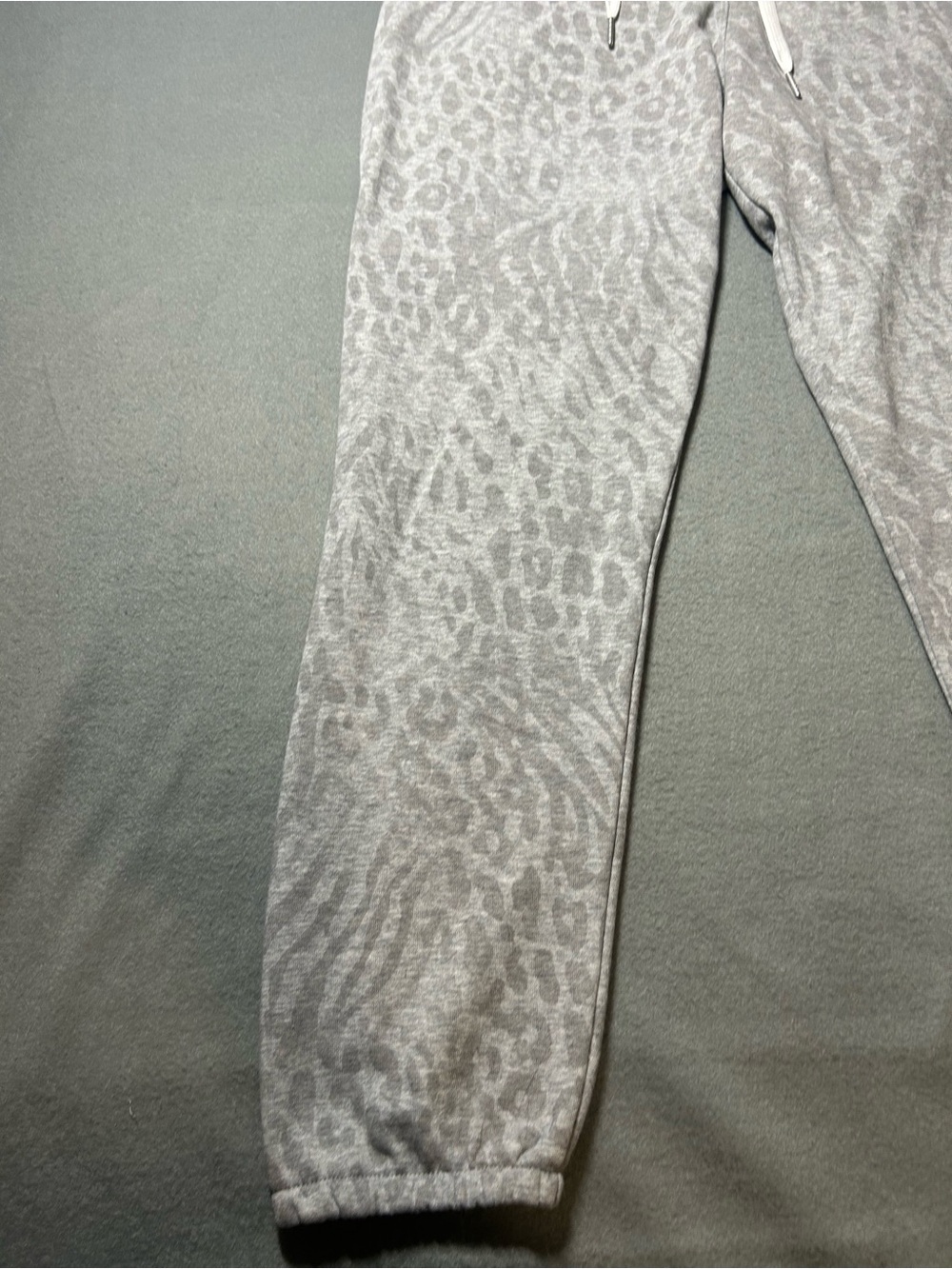 Calvin Klein Performance Heather Gray Sweatpants - Picture 6 of 11